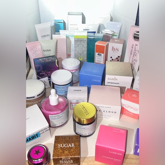 Beauty Skincare Mystery Box - Picture 2 of 5